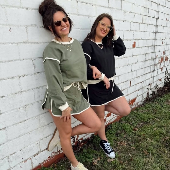 Zenana Boutique SET Blue Grey  and Cream Long Sleeve Skort Small Terry Cloth - Picture 7 of 13